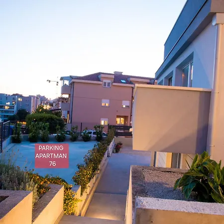76 - Modern With On-site Private Parking *